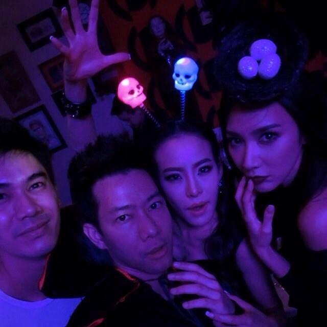 อั้ม พัชราภา ปาร์ตี้เเก็งค์เพื่อนสุดเเซ่บ Halloween 2014!!