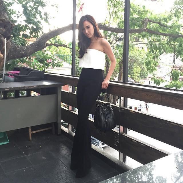 รวมภาพเจ้าแม่ ชม,อั้ม สวยน่ารักดีกรีแม่ค้า