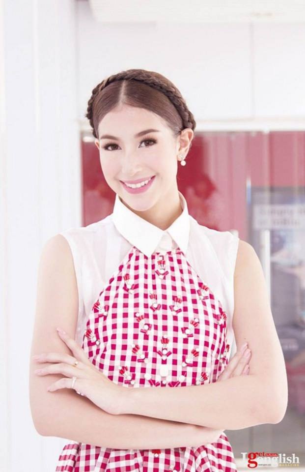 มิ๊นต์-ชาลิดา @ I Get English Magazine November 2014