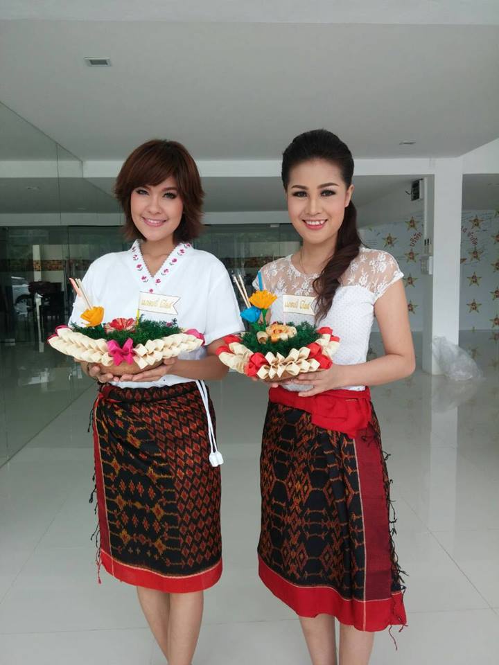 เปาวลี-หญิงลี