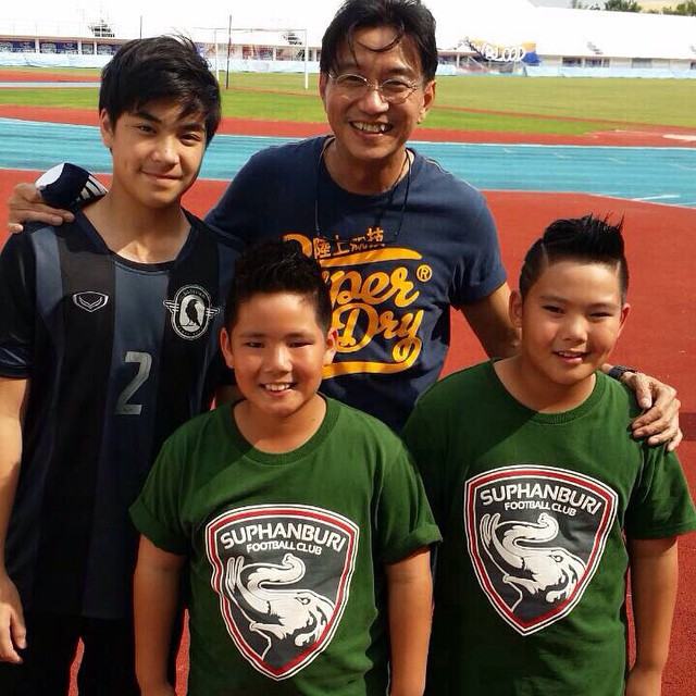 น้องเอม สรรเพชญ์  วัย14 ปี ลูกชาย ดู๋ สัญญา หล่อเวอร์