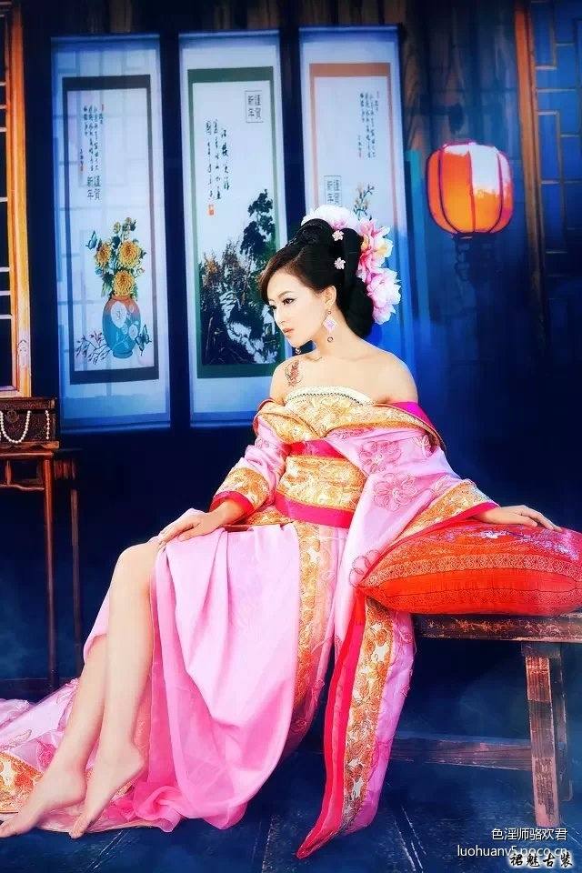 สาวจีนถ่ายแบบ เซ็กซี่ part64