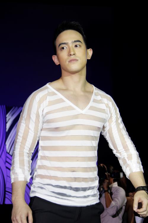 ปริ๊นซ์ ภาณุพงศ์ พัฒนไพบูลย์ Part 3 (เวทีเดินแบบ)
