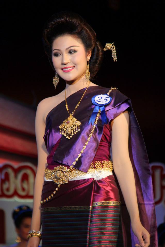 ผลการประกวด "ธิดาสะเปาแก้ว-สะเปาคำ" งานล่องสะเปาจาวละกอน ประจำปี 2557