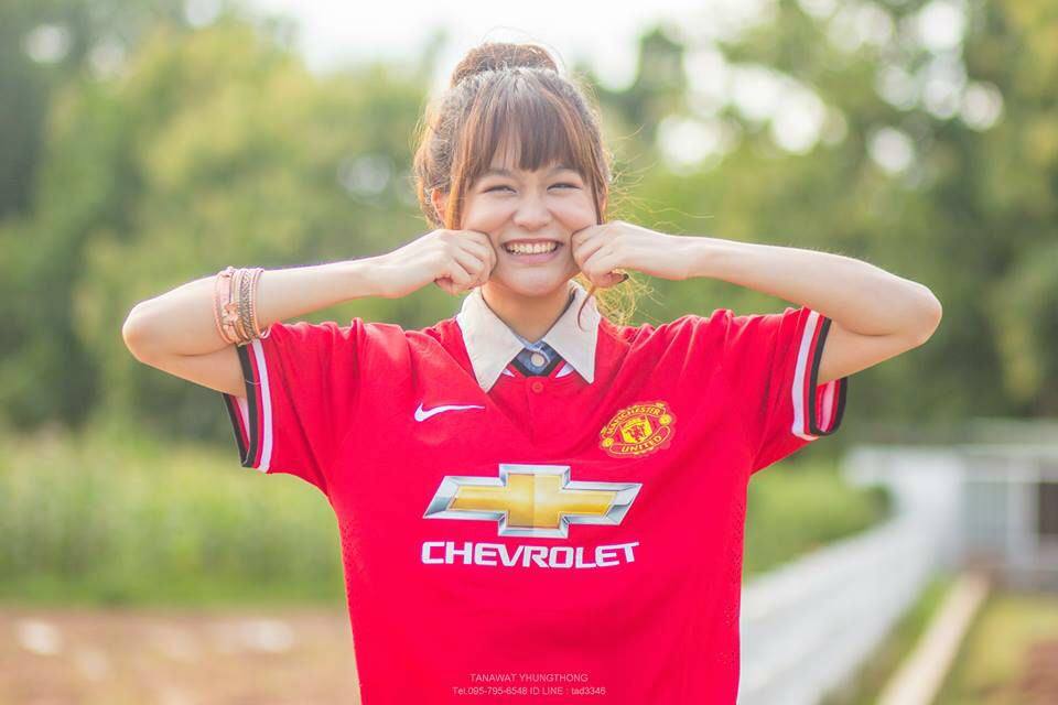 หมอเกรซ!! หมอฟันคนสวย เห็นละอยากปวดฟันนนนน