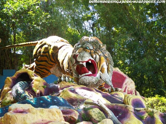 Haw Par Villa ฮาวพาร์วิลล่า นรกบนดิน