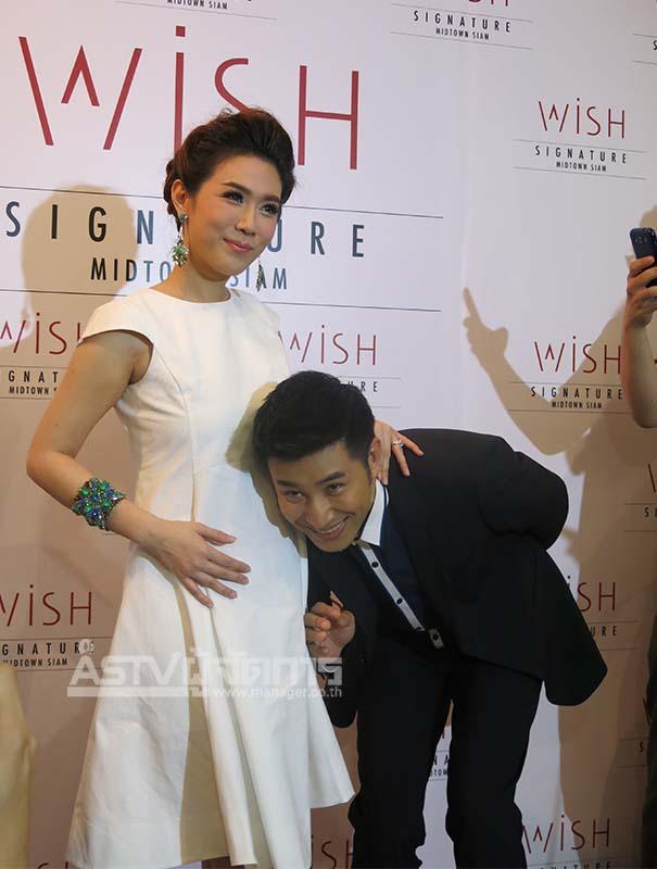 "หนุ่ม-เมย์" น้ำตาไหลได้ลูกสาว ดี๊ด๊าเกิดปีเดียวกับ "อั้ม" แต่ขอไม่แรงเท่า อั้ม พัชราภา!!