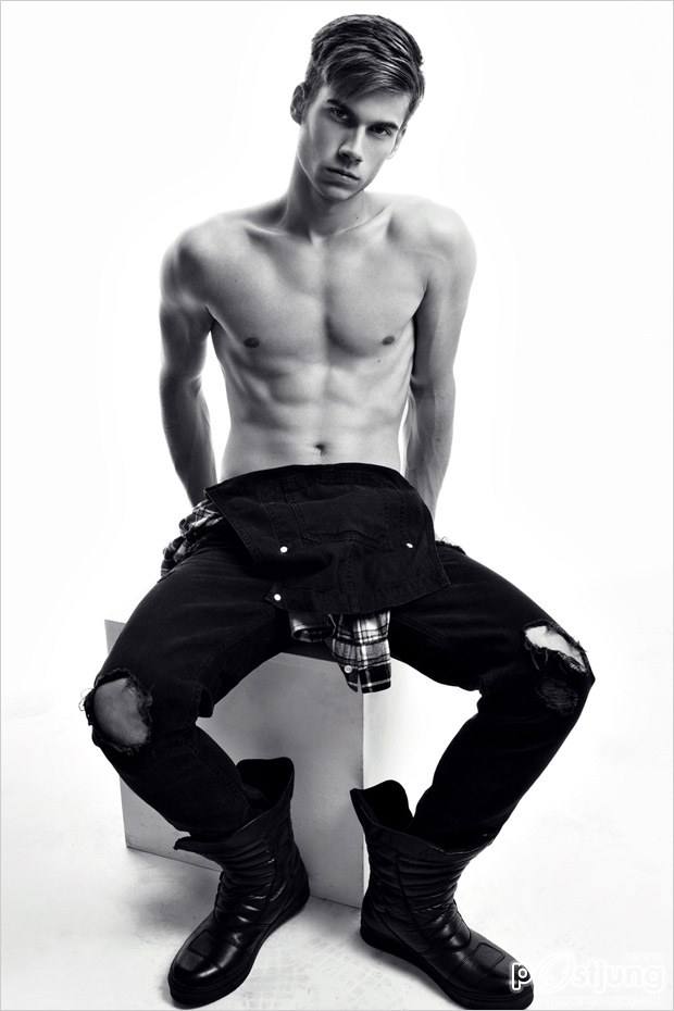 Wojtek at Hunter Models by Krzysztof Waszak