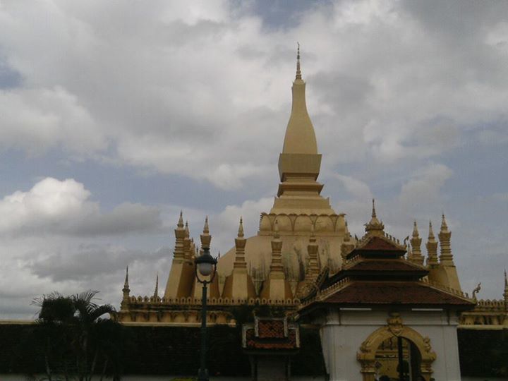 เที่ยว เวียงจันทร์ ลาว
