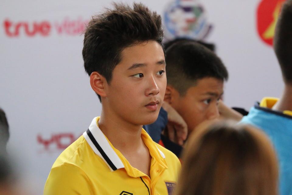 รูปน้องเอสนักกีฬาเยาวชนทีมชาติset2
