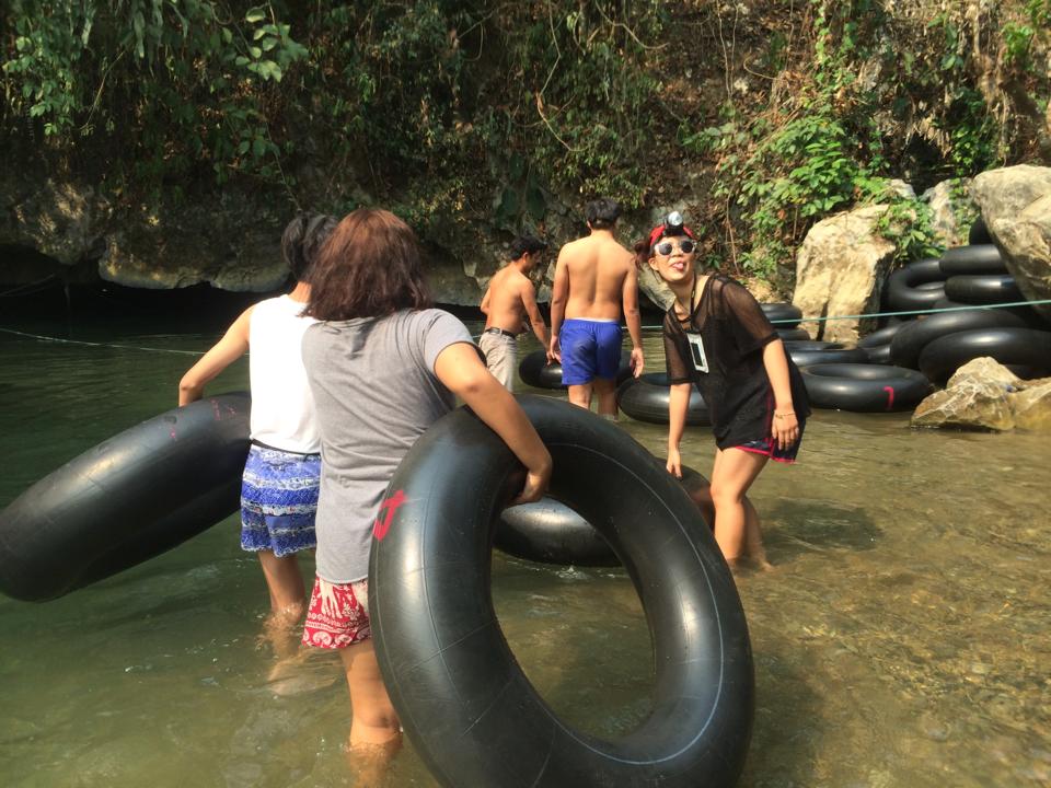 ຂອບໃຈເດີ້້ທີ່ມາທ່ຽວລາວ ขอบใจเด้อที่มาเทื่ยวลาว,โอกาสหน้าข้อยกะชิไปเที่ยวไทยคือกัน