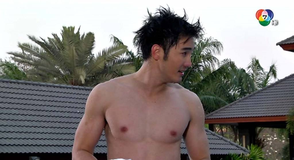 ฟินนำ ได้ธรรมนำ,อ้วน รังสิต,ภาพจากละคร เรื่องเงา 2557-10-25