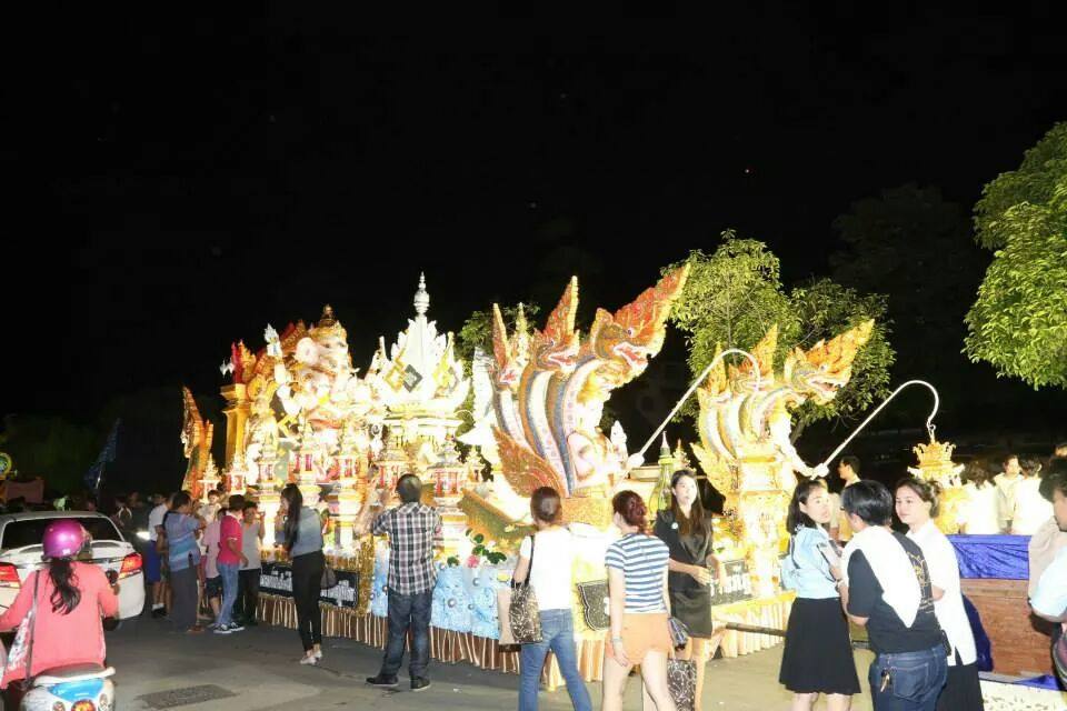กระทงมหาวิทยาลัยราชภัฏเชียงใหม่57