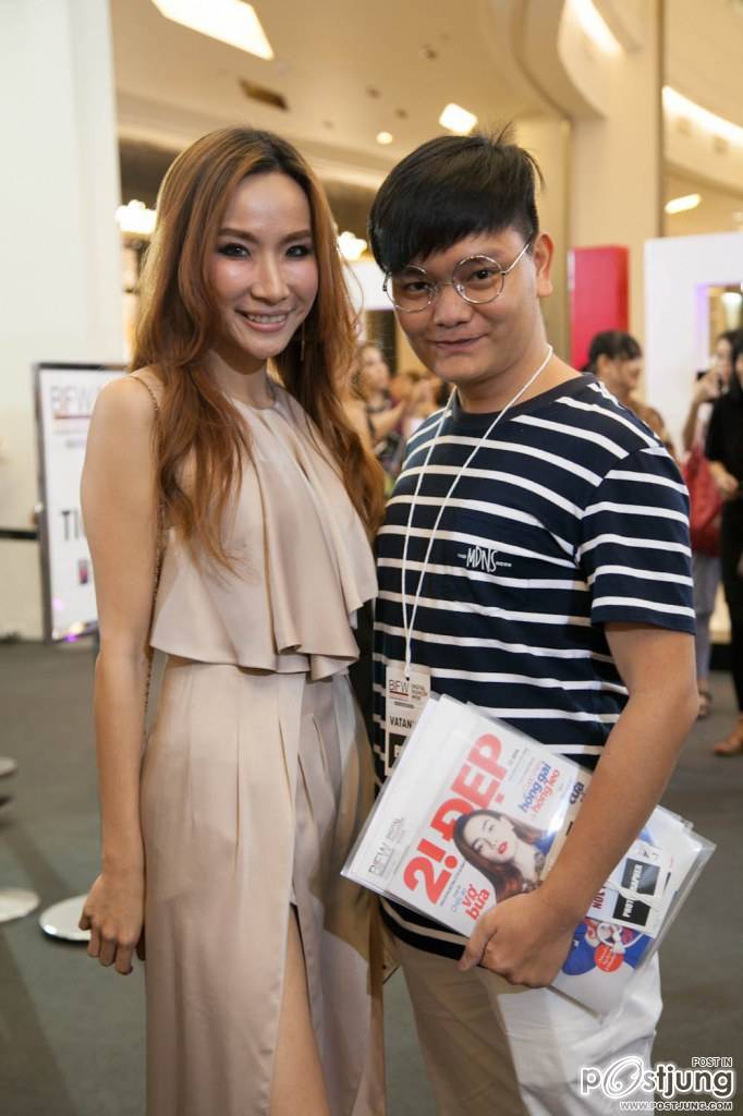 Bangkok International Fashion Week, Koolcheng Trịnh Tú Trung, Nadech, Yaya, Captain, Bank, Natthew