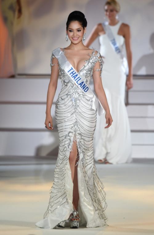 พอลลี่ ปุณิกา รองอันดับ 2 Miss International 2014