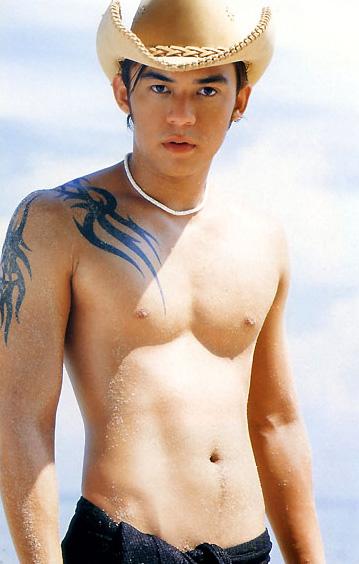 Nicky Pimp(นิกกี้ สุระ ธีรกล)