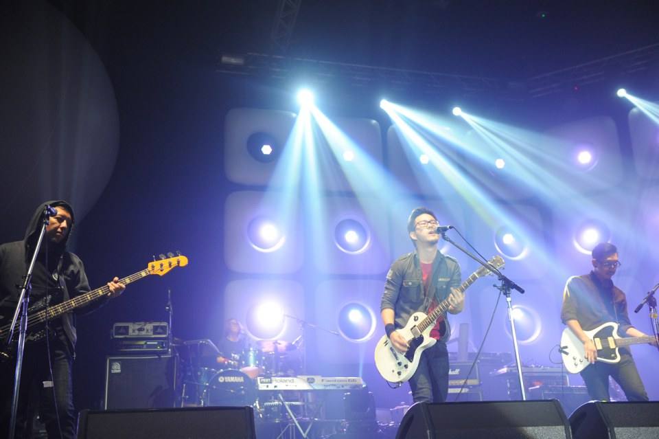 รวมภาพสุดมันส์ "เล่นใหญ่" คอนเสิร์ต หาดใหญ่