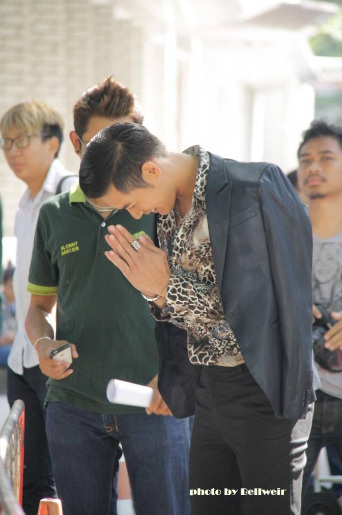 เวียร์ ศุกลวัฒน์ ควง เปรี้ยว ทัศนียา บวงสรวงละครมรสุมสวาท