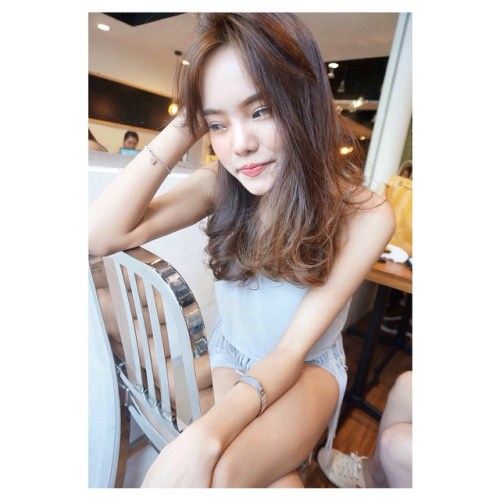 สาวหน้าใส สไตล์แบ๊วๆ