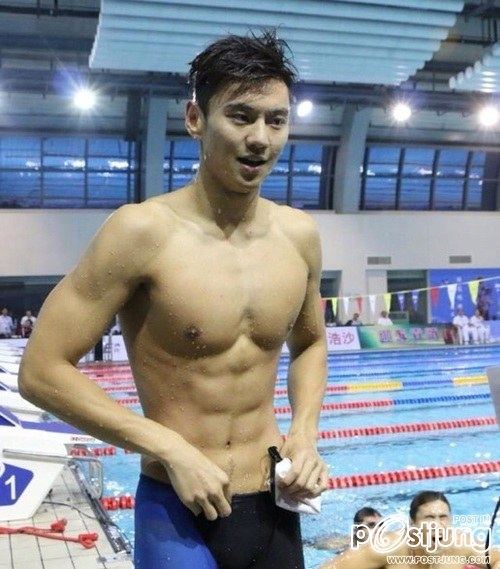 ถอดโชว์เรือนร่าง 670