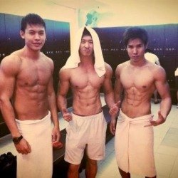 ถอดโชว์เรือนร่าง 678