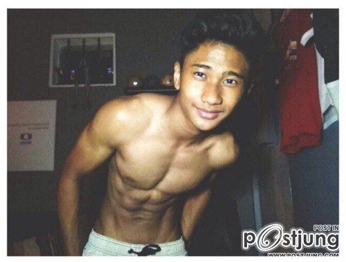 ถอดโชว์เรือนร่าง 678