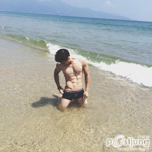 ถอดโชว์เรือนร่าง 678