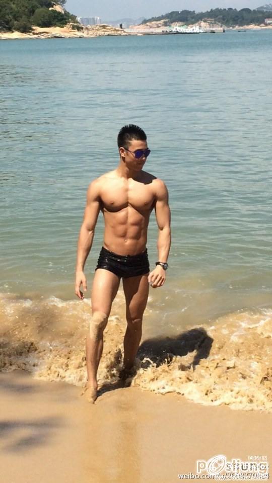 ถอดโชว์เรือนร่าง 679