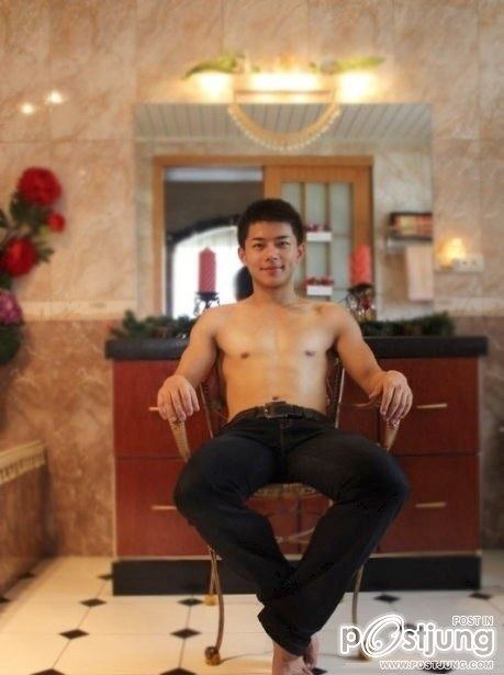 ถอดโชว์เรือนร่าง 679