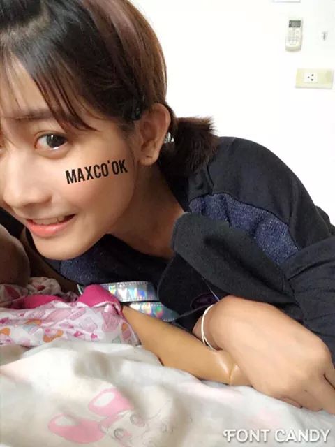 สวยน่ารักธรรมชาติขนาดนี้ไม่บอกก็คงไม่รู้ว่าเป็นสาวสอง