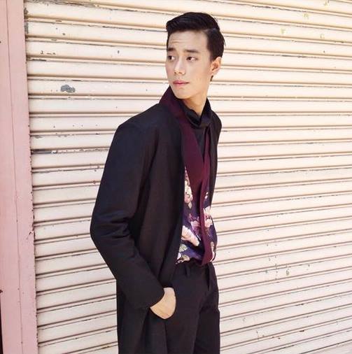 จตุรมิตรกับหนุ่มหล่อ อิอิ