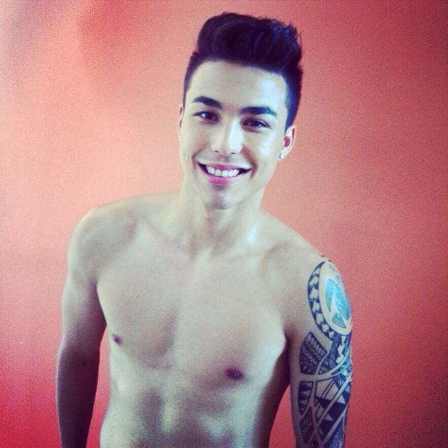 ชาริล ชัปปุยส์ @ สุดสัปดาห์ ฉบับ หนุ่มน่าถอด