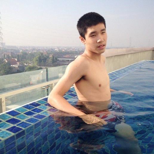 ตาลายเพราะชายน่ากิน