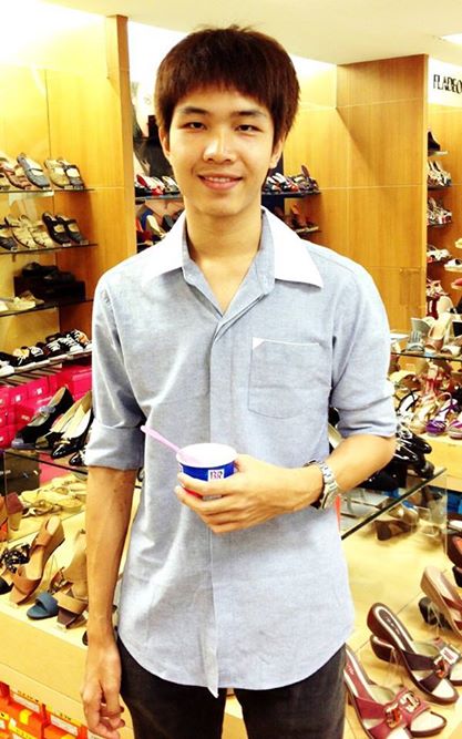 ครูกอล์ฟ สอนอังกฤษ รร.บ้านเเม่ลิด จ.เเม่ฮ่องสอน