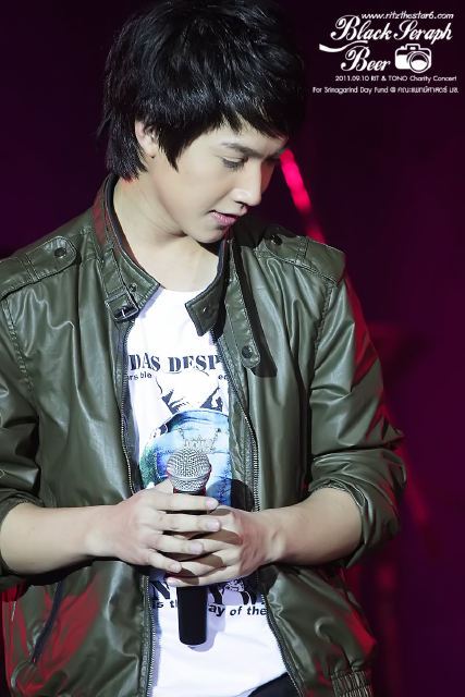 หมอริท น่ารักอ่ะ...น่าแบ๊ว