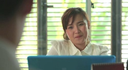 แอนนี่ 4 ปี 700 กับลุคน่ารักใสๆ สไตล์สาวออฟฟิศ