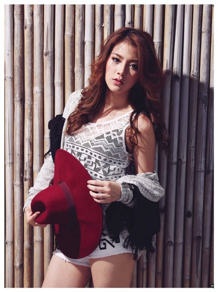 ใบเฟิร์น พิมพ์ชนก @ BaNANA Magazine issue 11 November 2014