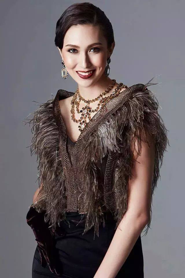 แอลลี่ Miss Universe Thailand 2014 พร้อมสู้ศึกสงครามนางงามจักรวาล
