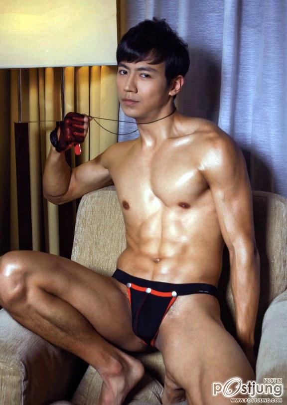 ถอดโชว์เรือนร่าง 687