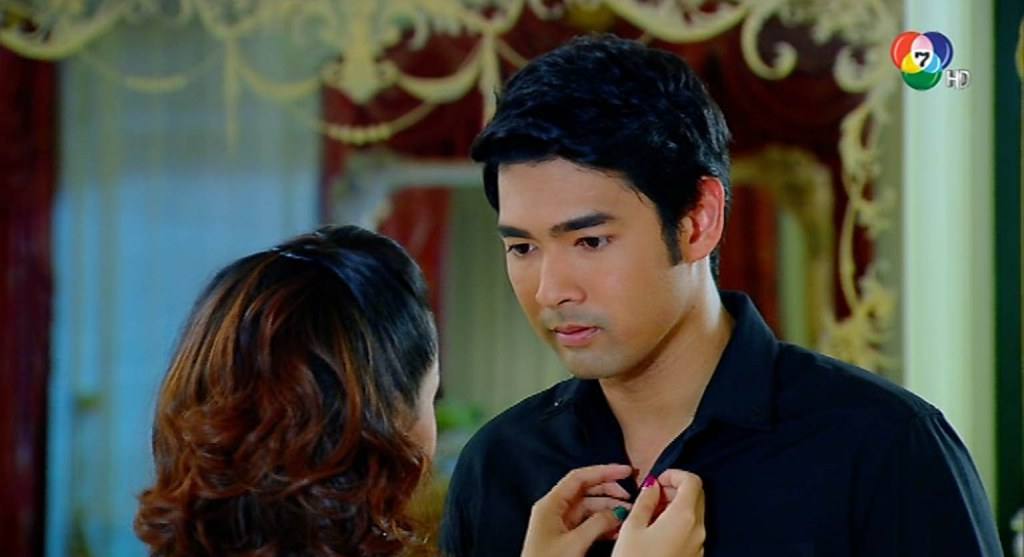 รุ่นใหญ่ที่ยังอยากเห็นถอดขนคงดกและอวบอิ่ม,อาณัฐ ลาพานิชย์
