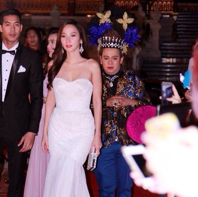 เลี้ยงปิดกล้องละครฟอร์มยักษ์เเห่งปี "พราว" เป็นที่เรียบร้อยเเล้ว!!