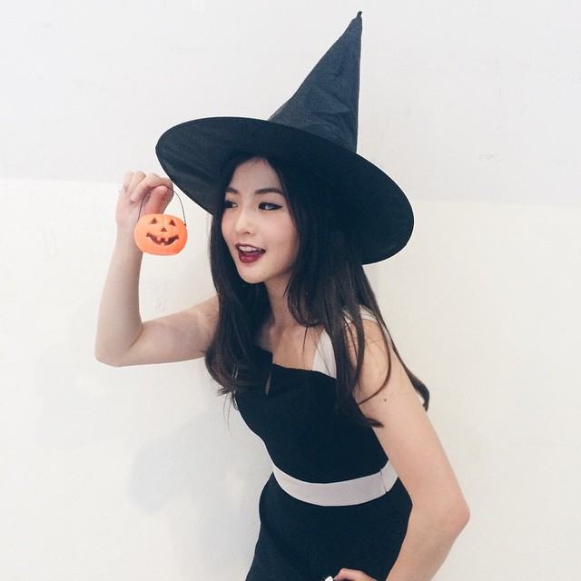 มายด์ วิรพร ในลุคสวยปากแดง น่ารักเซ็กซี่สุดๆ