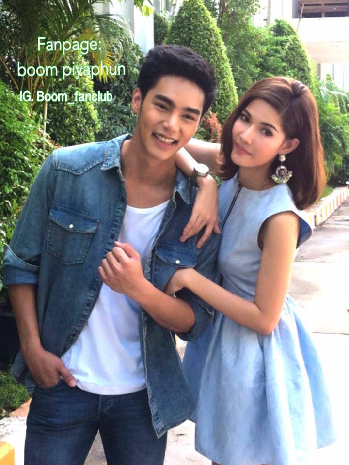 บูม-ปิยพันธ์ ควง น้ำหวาน-กรรณาภรณ์ นำทีมนักเเสดงบวงสรวงละคร "เขยใหญ่ สะใภ้เล็ก"