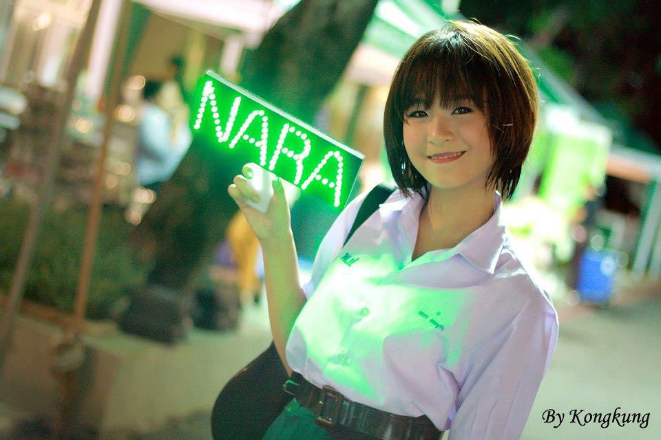 สาวสวยน่ารักยิ้มบาดใจ