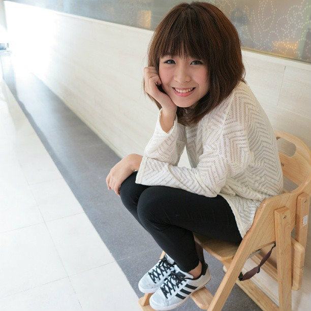 สาวสวยน่ารักยิ้มบาดใจ