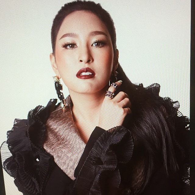 เหล่าดาราหนุ่มหล่อสาวสวย เริ่มถ่ายปฎิทินช่อง 7 HD คอสตูมเริดมาก!!