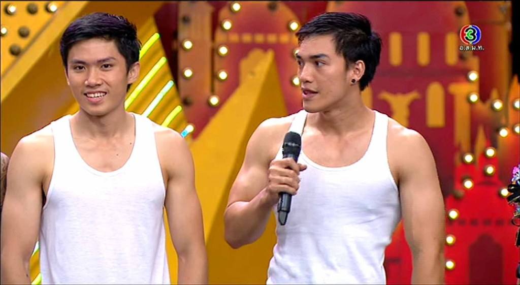 หลิ้นกีฬาแบบนี้หุ่นดีเนาะ