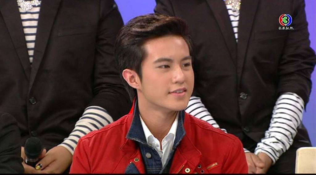 น่าฮักเน๊าะฮ้องเพลงม่วน((กันกัน ณัฐวัฒน์))