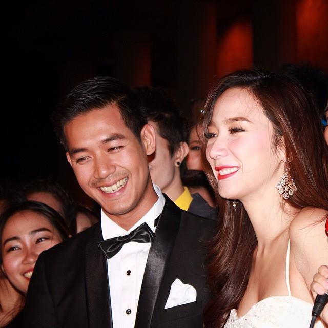 ''อั้ม พัชราภา"_ประกาศแต่งงานสายฟ้าแลบ _4 ธันวาคม 2557