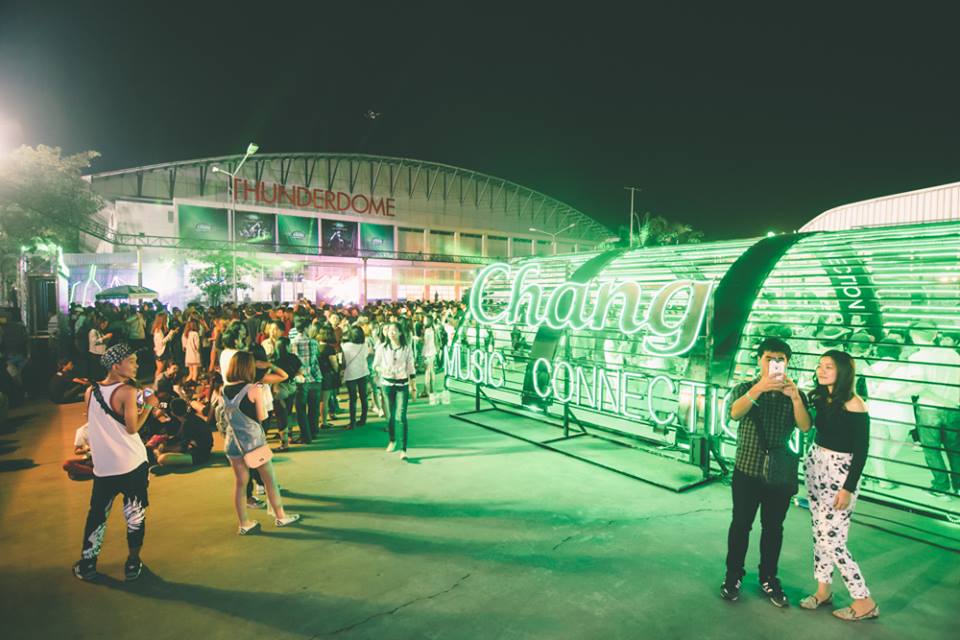 รวมรูปมันส์สุดตื๊ดของ Joey Boy และเก่ง ธชย ในงาน The Hip Connection
